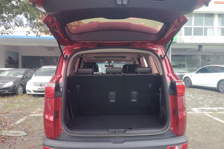 Used Wuling Hongguang S3 2018 1.5L Manual Luxury Model China V Standard
