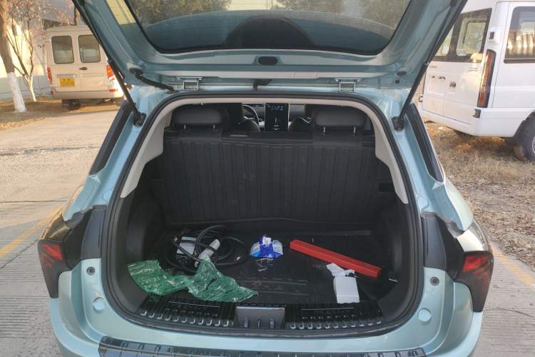 Used NETA V 2022 Chao 300 Lite Lithium Iron Phosphate Trunk