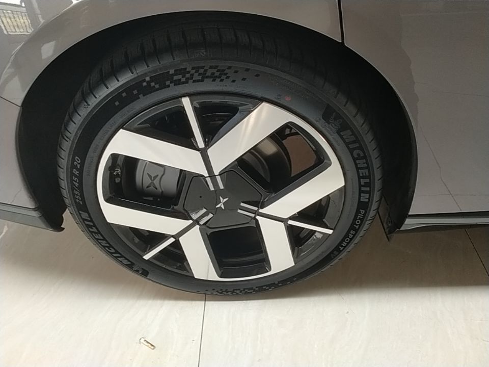 XPeng P7+ 2026 Model, Range-Extended 1550 Max Flagship Edition — снимка 11