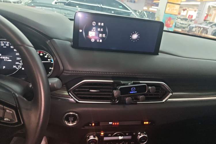 Used Mazda CX-5 2022 2.0L Automatic Two-Wheel Drive Zhiya Version Audio And AC Panel