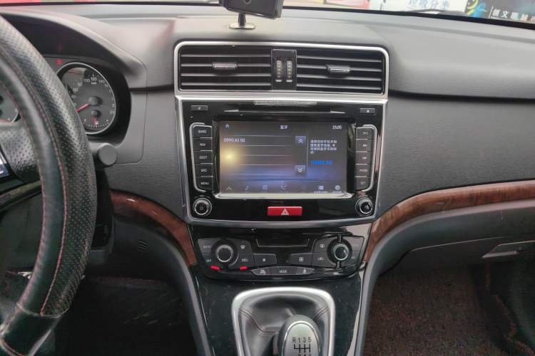 Used Haval H6 2013 Sport Edition 1.5T Manual Two-Wheel Drive Prestige Model