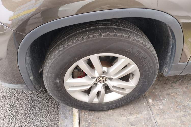 Used Volkswagen Tiguan L 2015 1.8TSI Automatic Two-Wheel Drive Trend Edition
