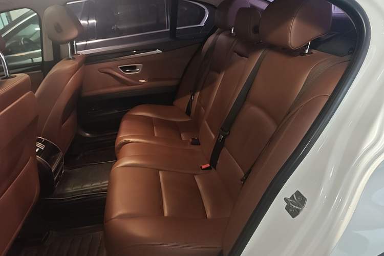 Used BMW 5 Series 2014 520Li Elegant Model