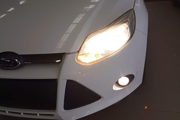 Used Ford Focus 2012 Hatchback 1.6L Automatic Comfort Model
