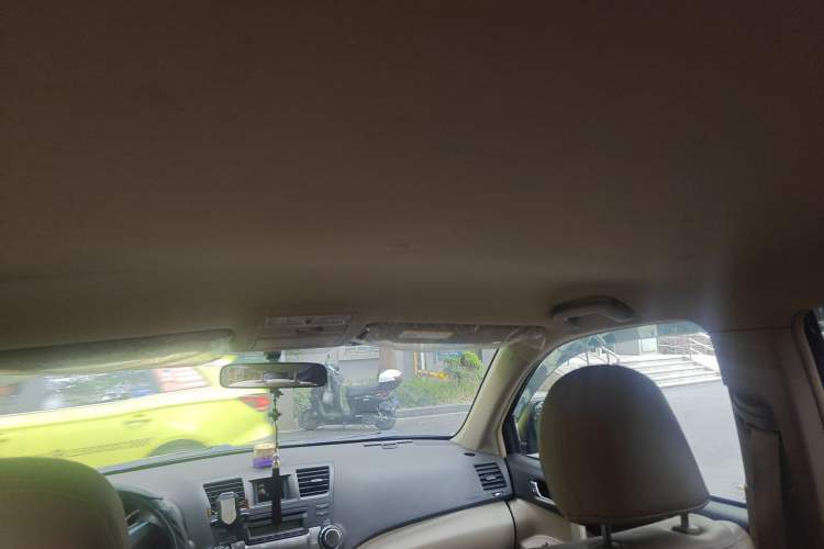 Used Toyota Highlander 2012 2.7L Two-Wheel Drive 7-Seater Elite Edition