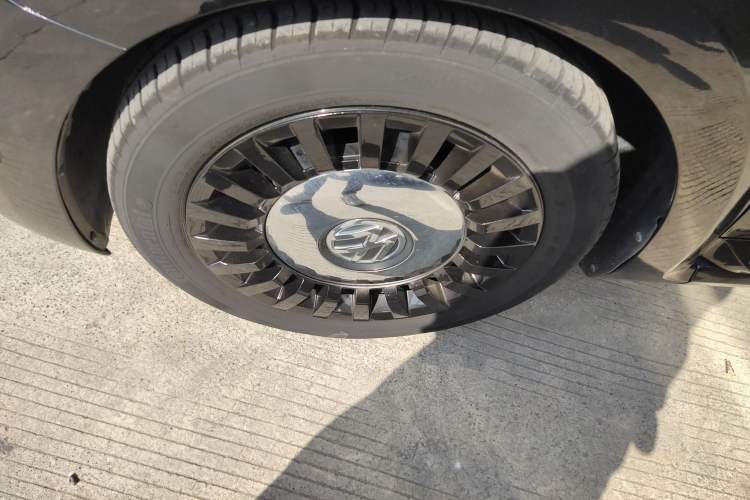 Used Volkswagen Beetle 2018 180TSI Joyful Orange Edition