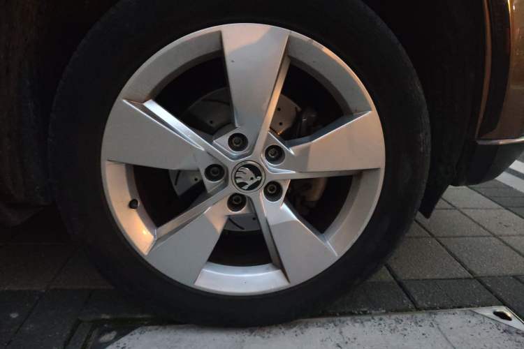 Used Skoda Yeti 2014 1.8TSI DSG Polar Edition