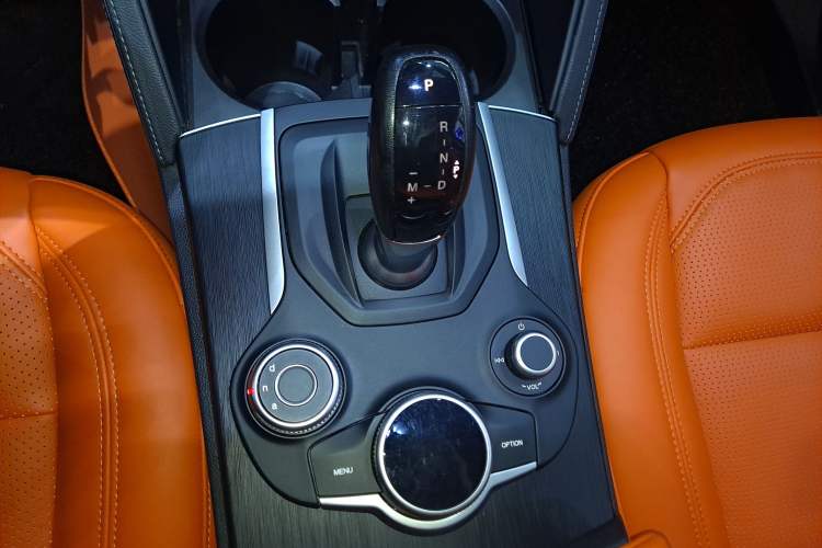 Used Alfa Romeo Stelvio 2017 2.0T 200HP Elite Edition