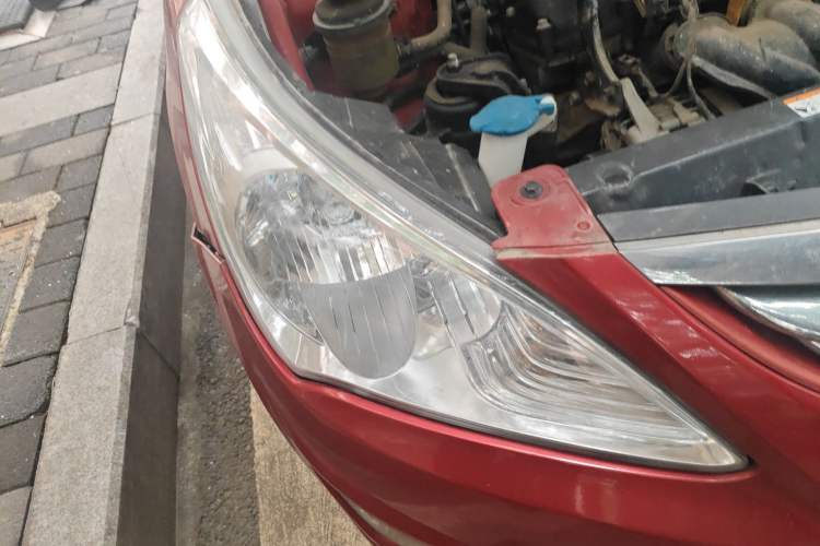 Used Hyundai Verna (older generation) 2010 Sedan 1.4L Automatic Comfort Model GS
