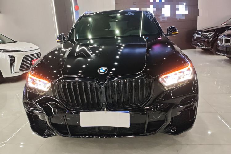 Used BMW X5 2022 xDrive 40Li Luxury Edition M Sport Package
