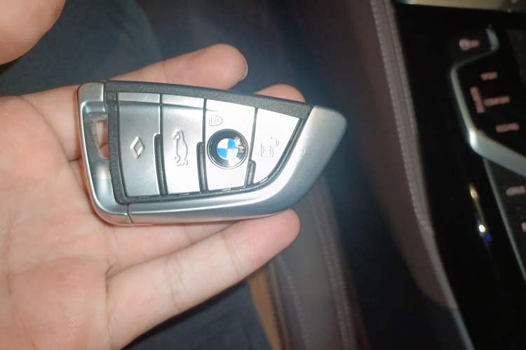 Used BMW 5 Series New Energy 2020 530Le Pioneer Edition Vehicle Key