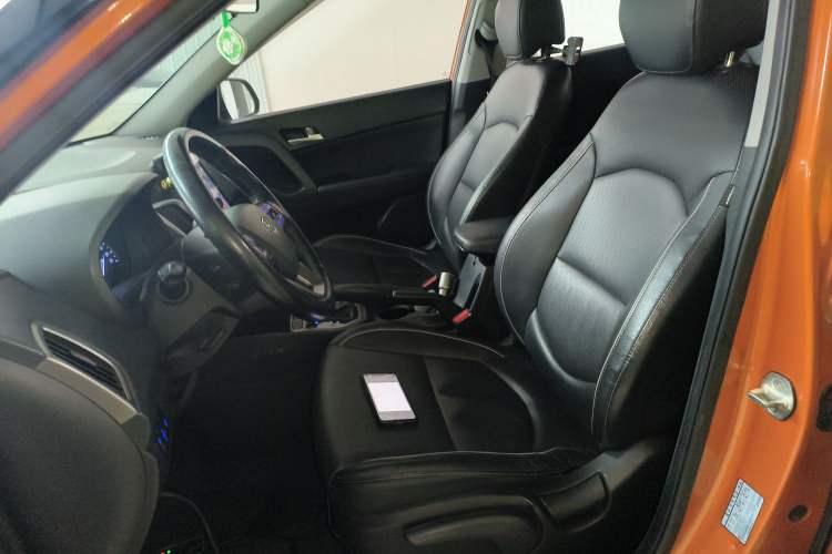 Used Hyundai ix25 2015 1.6L Automatic Two-Wheel Drive Smart GLS Trim
