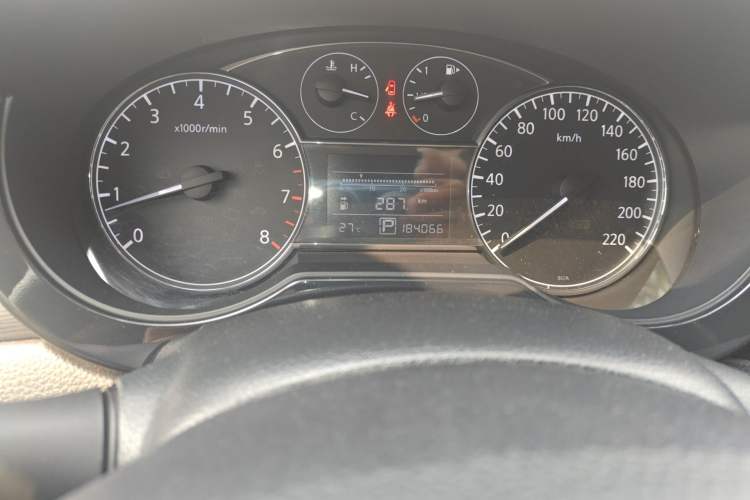 Used Nissan Tiida 2011 1.6L CVT Comfort Model Odometer Close Up