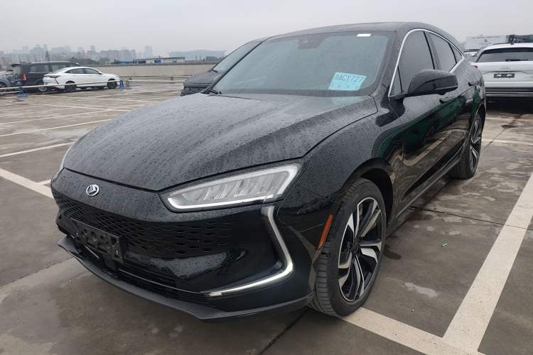 Used SERES SF5 2021 Four-Wheel Drive Freedom Expedition Edition