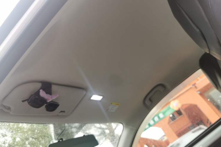 Used Roewe Clever 2021 302km Excellence Edition
