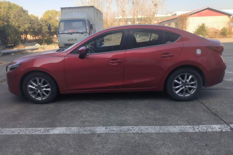 Used Mazda Mazda 3 Axela 2017 Sedan 1.5L Automatic Comfort Model Emission Standard China V
