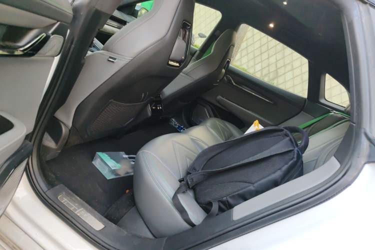 Used Zeekr 001 2023 WE Edition 100 kWh
