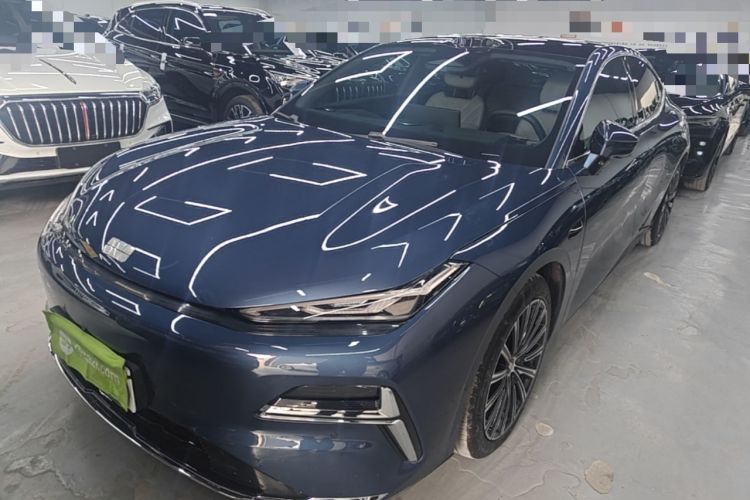 Used Geely Galaxy 8 2025 130km EM-P Starship Edition