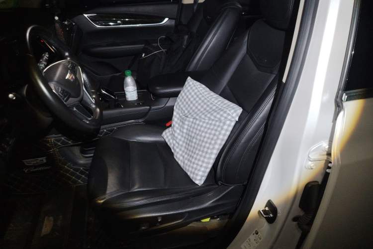 Used Cadillac XT5 2016 25T Luxury Model