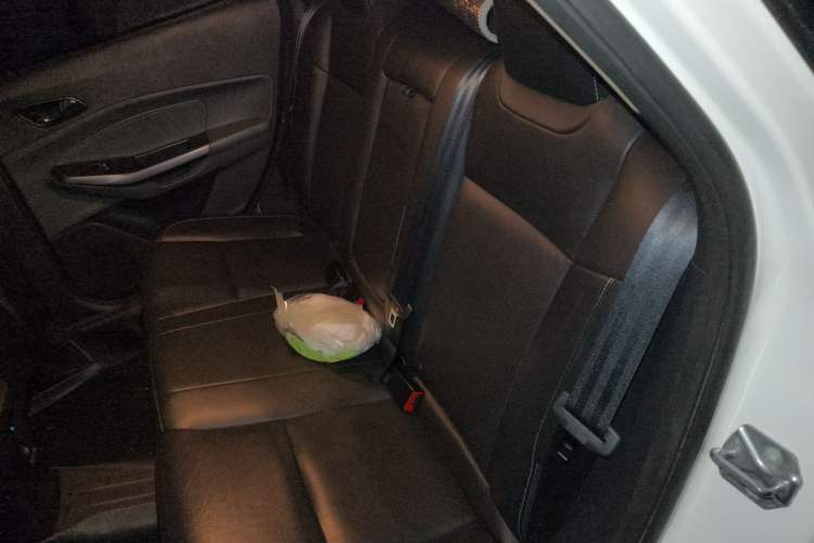 Used Ford Escort 2015 1.5L Automatic Fashion Model Left Rear Seat