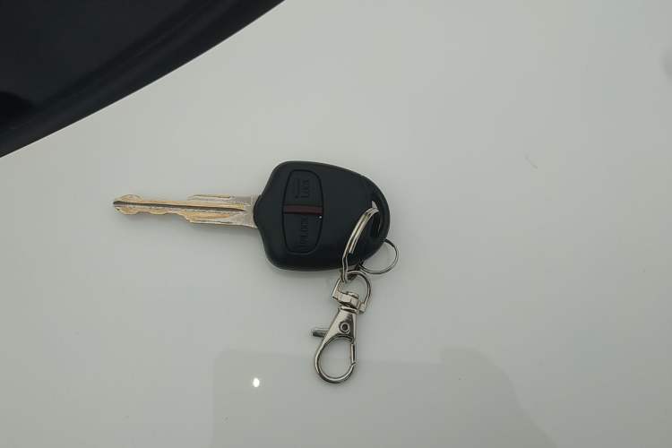 Used Mitsubishi Pajero Sport 2013 3.0L Automatic 4x4 Flagship Edition
