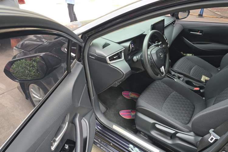 Used Toyota Allion 2021 2.0L Ambition Edition