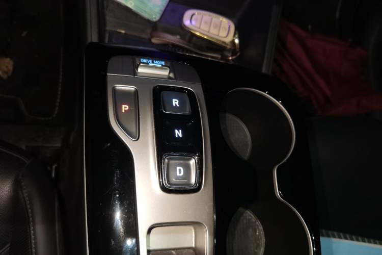 Used Hyundai Tucson 2021 Tucson L 1.5T DCT Luxury Prestige Edition Gear Lever