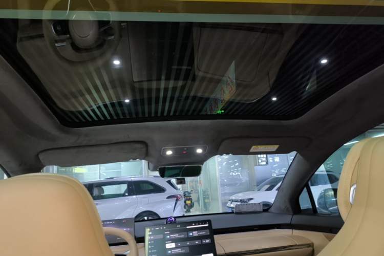 Used Hima Luxeed R7 2025 Range-Extended Version 251 km Max