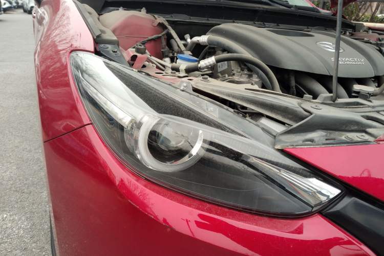 Used Mazda Mazda 3 Axela 2017 Sedan 1.5L Automatic Luxury Model Emission Standard China V
