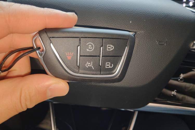 Used Cadillac XT5 2025 2.0T Prestige Version Vehicle Key