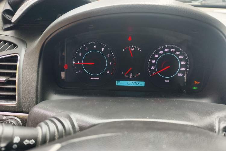 Used Chevrolet Captiva 2014 2.4L Two-Wheel Drive Urban Version 7 Seats
