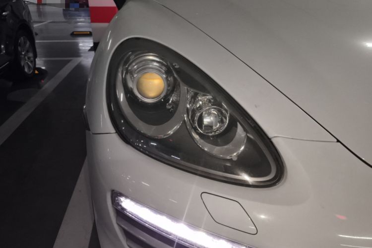 Used Porsche Cayenne 2014 Cayenne Platinum Edition 3.0T