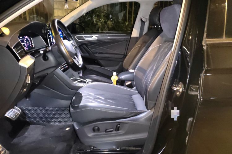 Used Volkswagen Tiguan L 2022 330TSI Automatic Two-Wheel Drive R-Line Enhanced Edition
