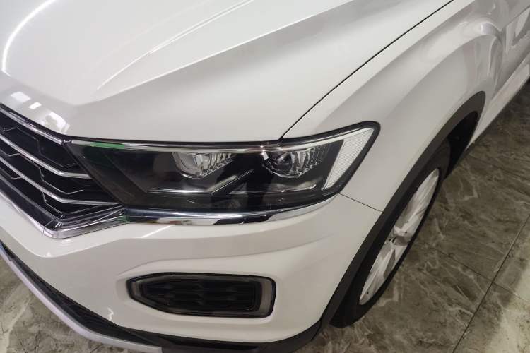 Used Volkswagen T-ROC 2021 280TSI DSG Two-Wheel Drive Elite Connect Edition
