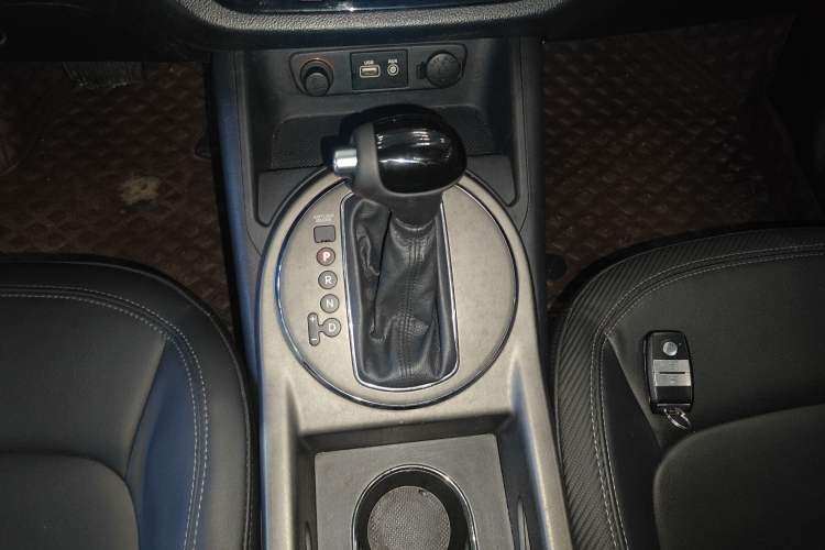 Used Kia Sportage R 2015 2.0L Automatic Two-Wheel Drive GLS
