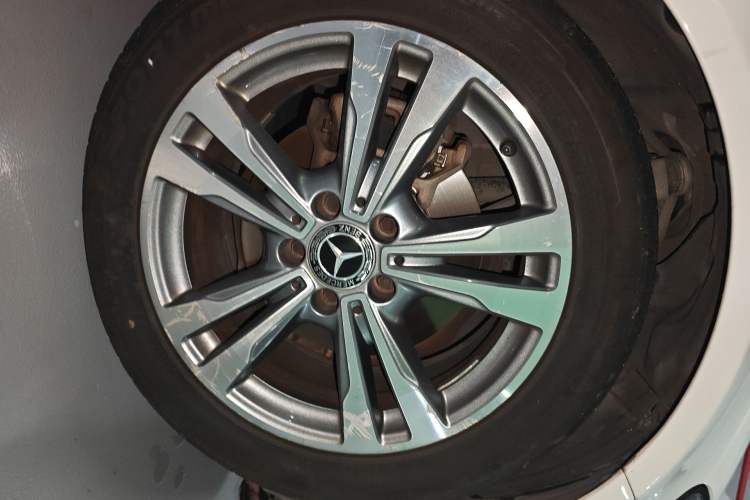 Used Mercedes-Benz C-Class 2017 Facelift C 200 L Sport Edition
