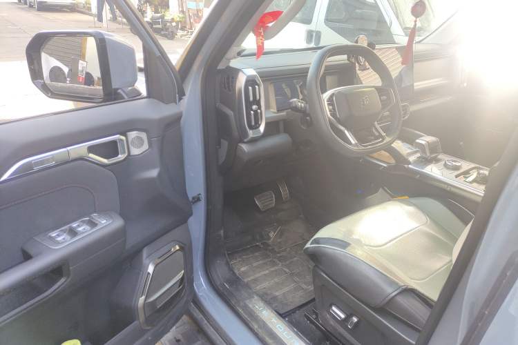 Used JETOUR Traveler 2023 2.0T All-Wheel-Drive CrossPRO