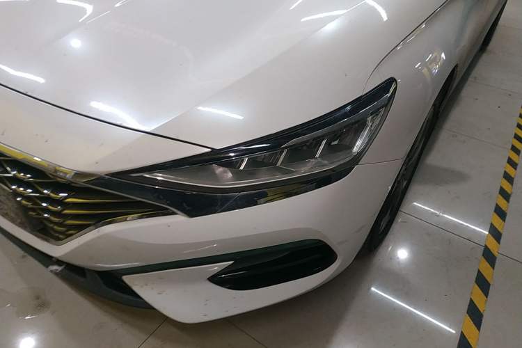 Used Hyundai Lafesta 2019 280TGDi Sport Edition China VI Left Front Headlight
