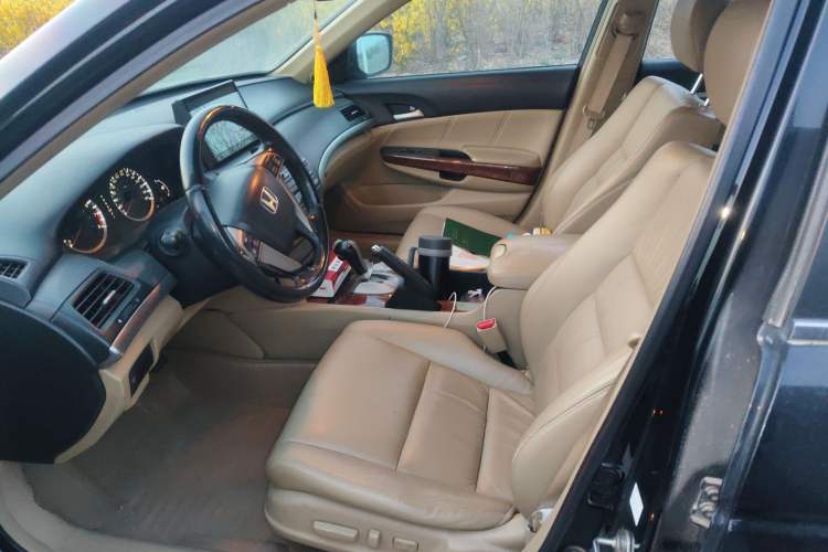 Used Honda Accord 2012 2.0L SE Left Front Seat