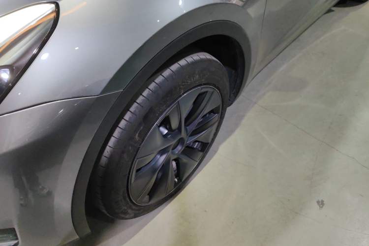 Used Tesla Model Y 2024 Rear-Wheel-Drive Version
