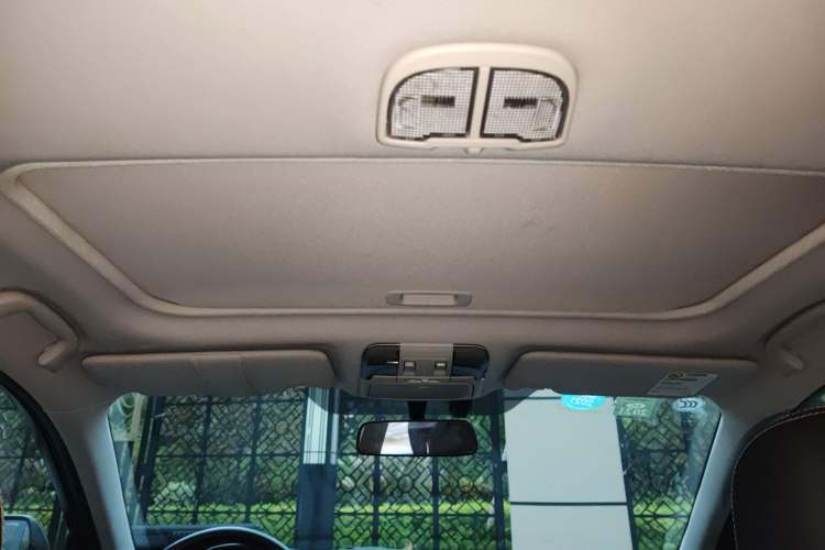 Used Subaru Outback 2014 2.5i Yashang Sport Edition
