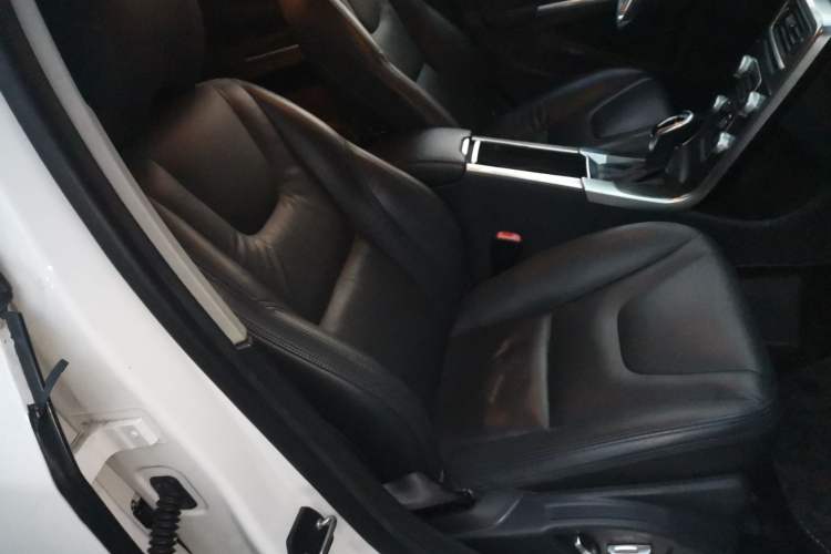 Used Volvo S60 2014 S60L T5 Intelligent Drive Edition
