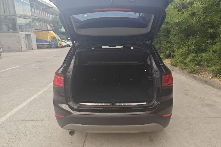 Used BMW X1 2016 sDrive18Li Premium Edition