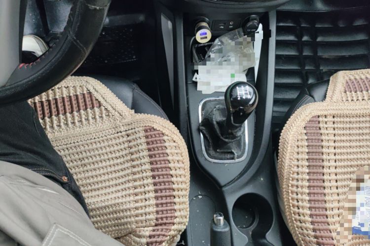 Used CHANGAN CS35 2016 1.6L Manual Luxury Model China IV Standard