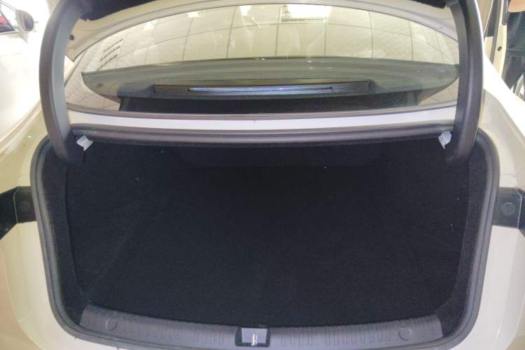 Used BYD Seal 06 New Energy 2025 DM-i Smart Drive 120KM Deluxe Model Trunk