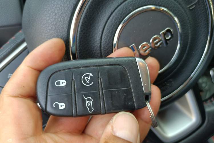 Used Jeep Compass 2017 200TS Automatic High-Performance All-Wheel Drive Edition