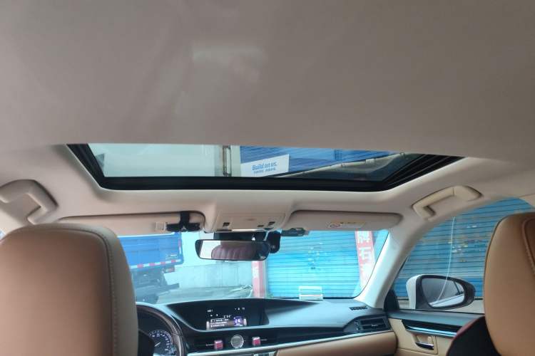 Used Lexus ES 2015 200 Comfort Edition Headliner