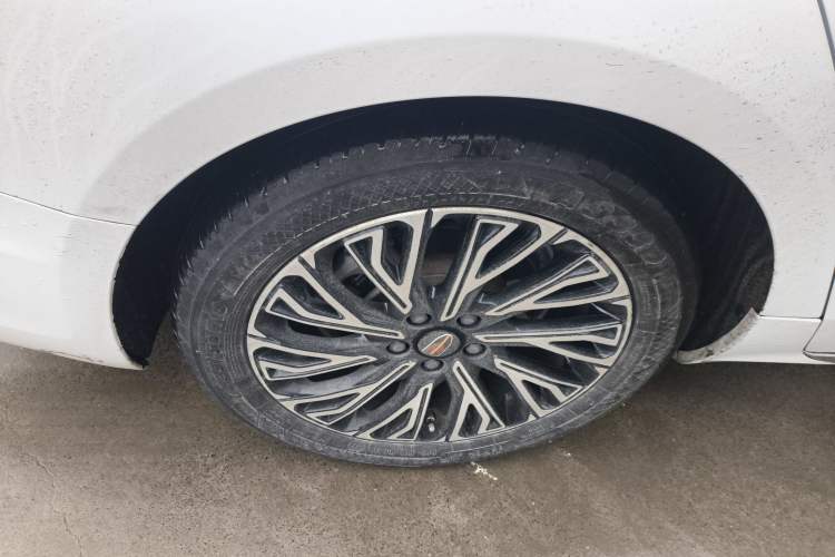 Used Hongqi H5 2024 2.0T Automatic Smart Connect Flagship Edition