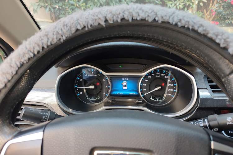 Used Geely Auto Emgrand 2016 Sedan 1.5L Manual Upward Edition