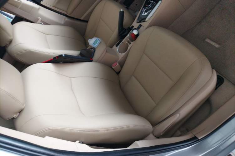 Used Toyota Corolla 2014 1.6L CVT GL-i
